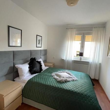 Apartament 3 Pokojowy Miedzyzdoje 55M2 - 200 Metrow Od Morza ミエンジズドロイェ エクステリア 写真
